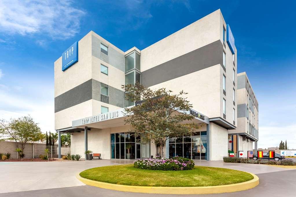 Tryp By Wyndham San Luis Potosi Hotel & Suites Exteriör bild