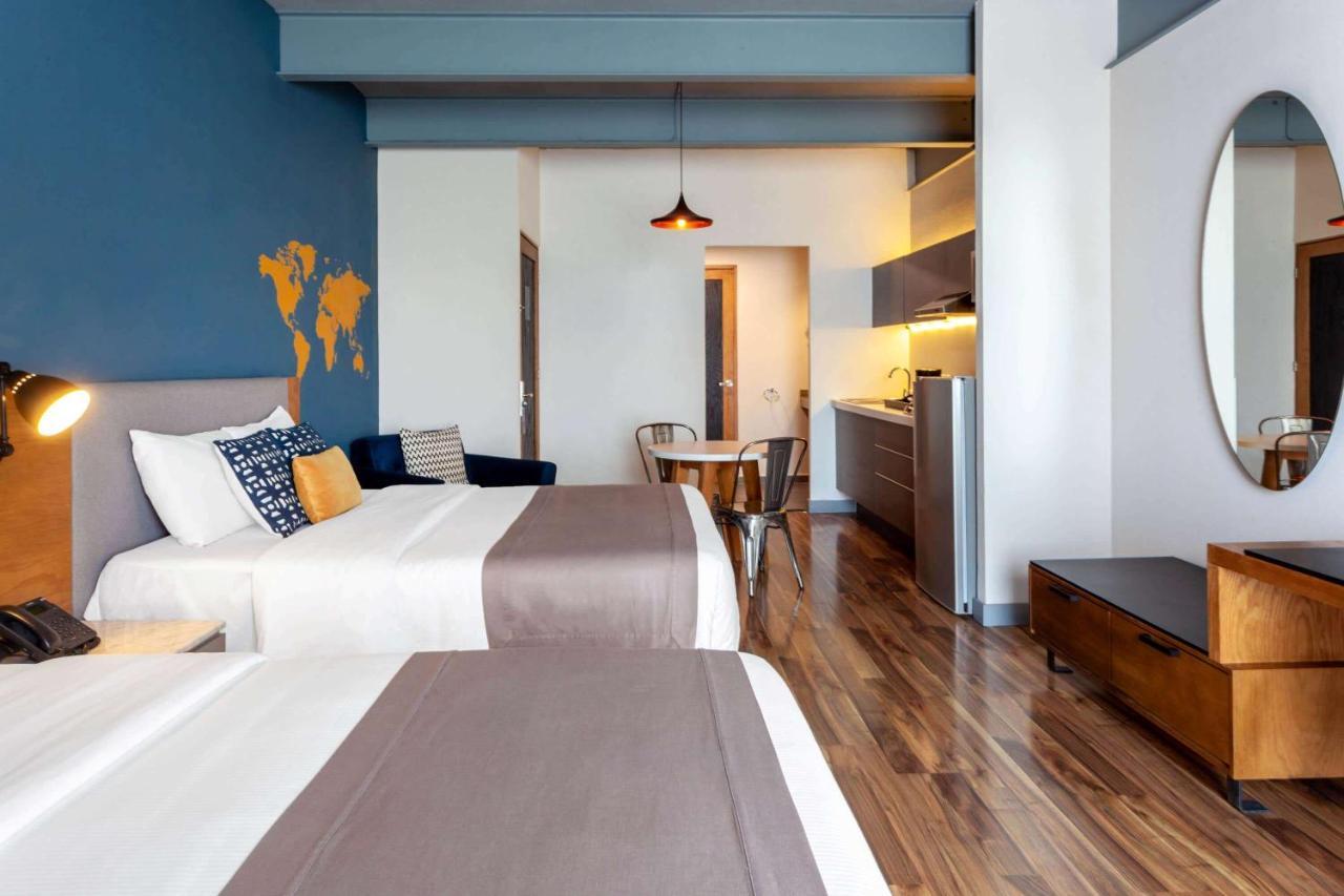 Tryp By Wyndham San Luis Potosi Hotel & Suites Exteriör bild