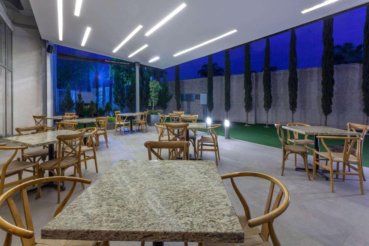 Tryp By Wyndham San Luis Potosi Hotel & Suites Exteriör bild
