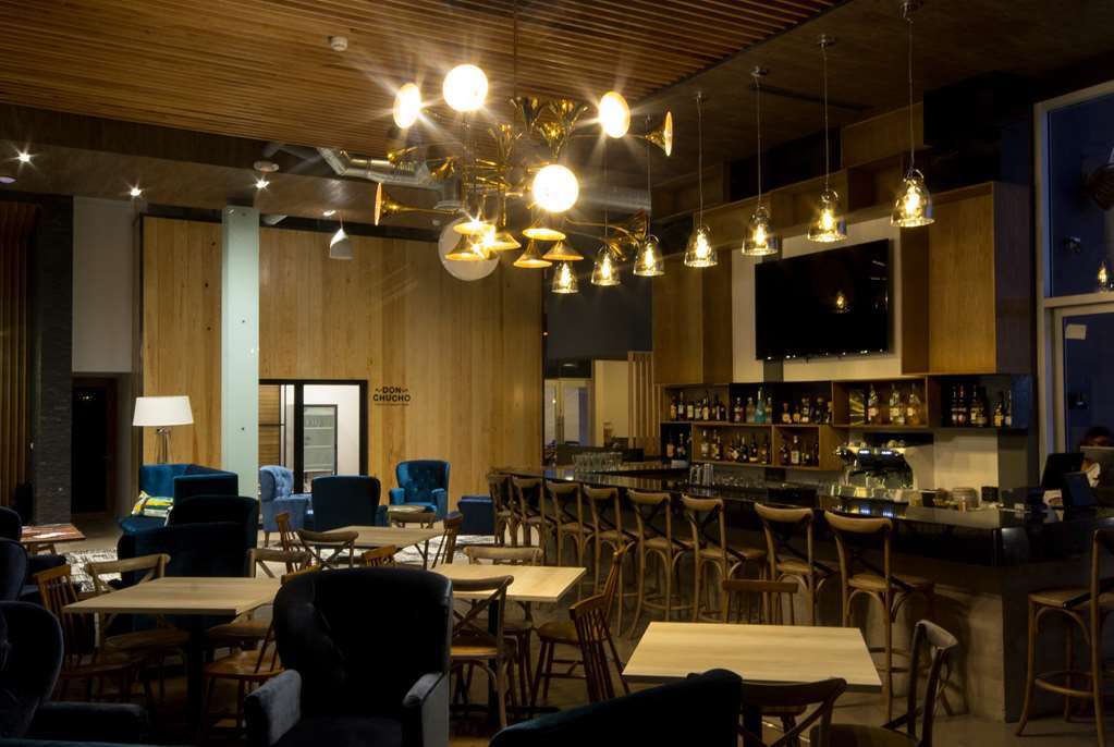 Tryp By Wyndham San Luis Potosi Hotel & Suites Restaurang bild